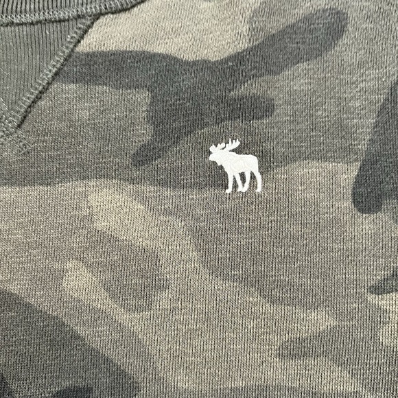 Abercrombie & Fitch Sweatshirt Small L/S Crew Neck Logo Green Camo Oversized Y2K - Picture 3 of 6